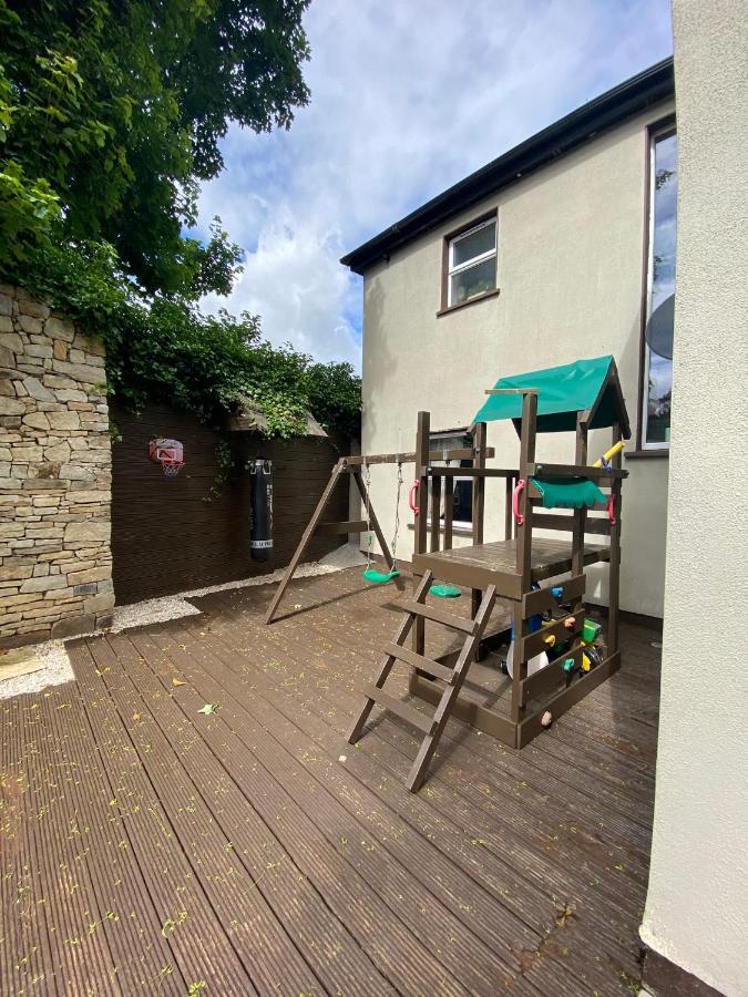 Town Villa With Charming Garden, Bbq Area & Sleeps 6 Cashel  Extérieur photo